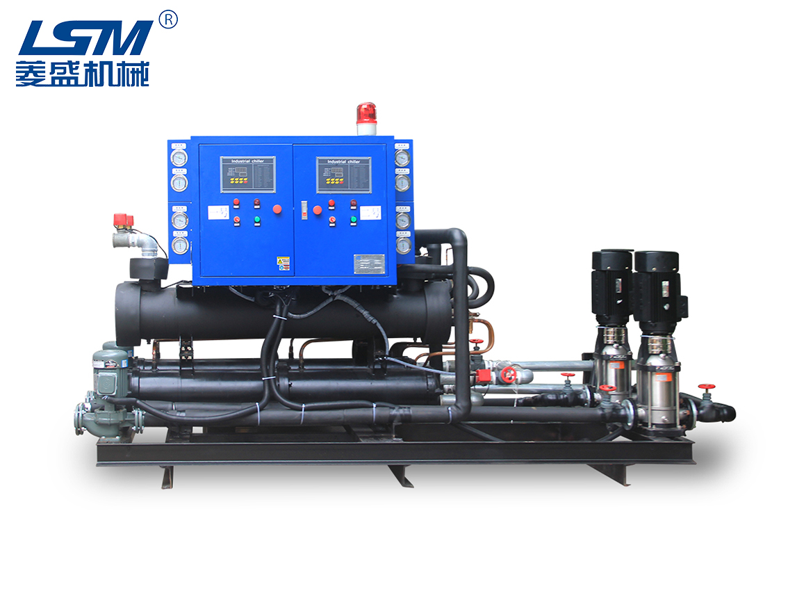 非標定制殼管冷水機